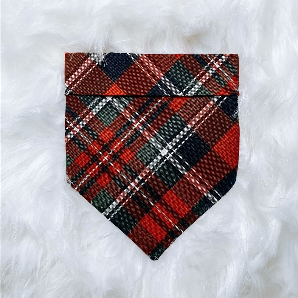 HAND MADE - Christmas plaid DOG OR CAT bandana